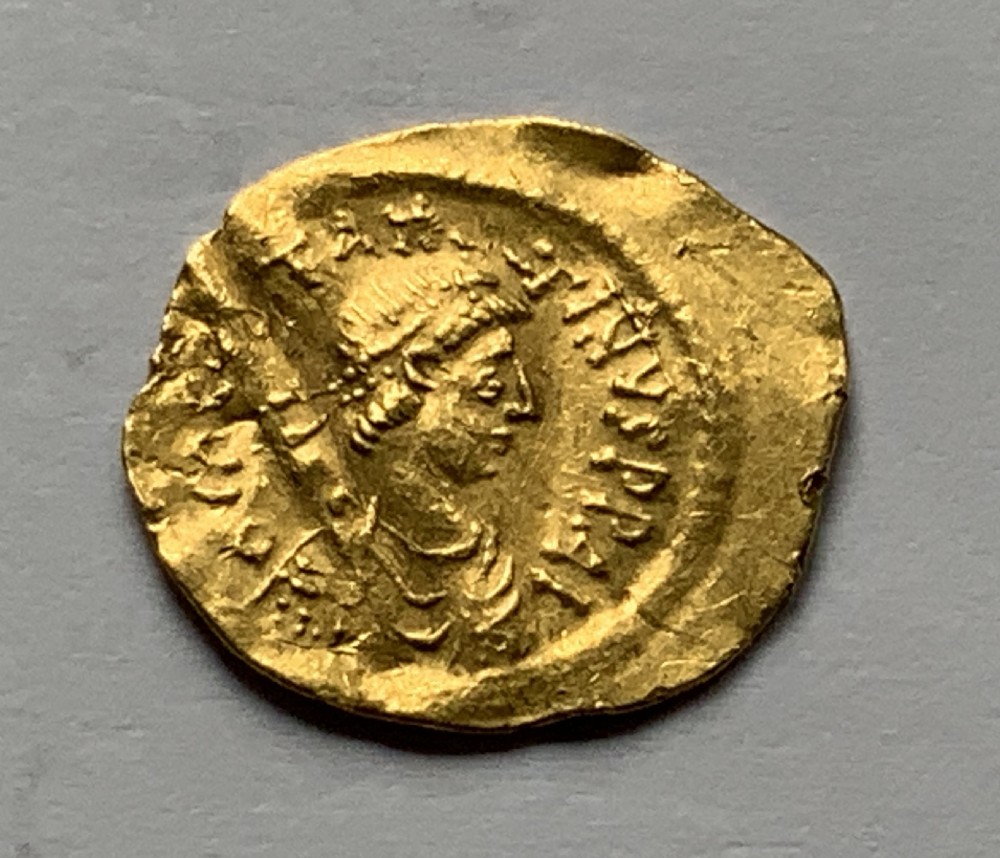 Gold Byzantine Tremissis Coin Emperor Tiberius II Constantine (578-582 AD) View II