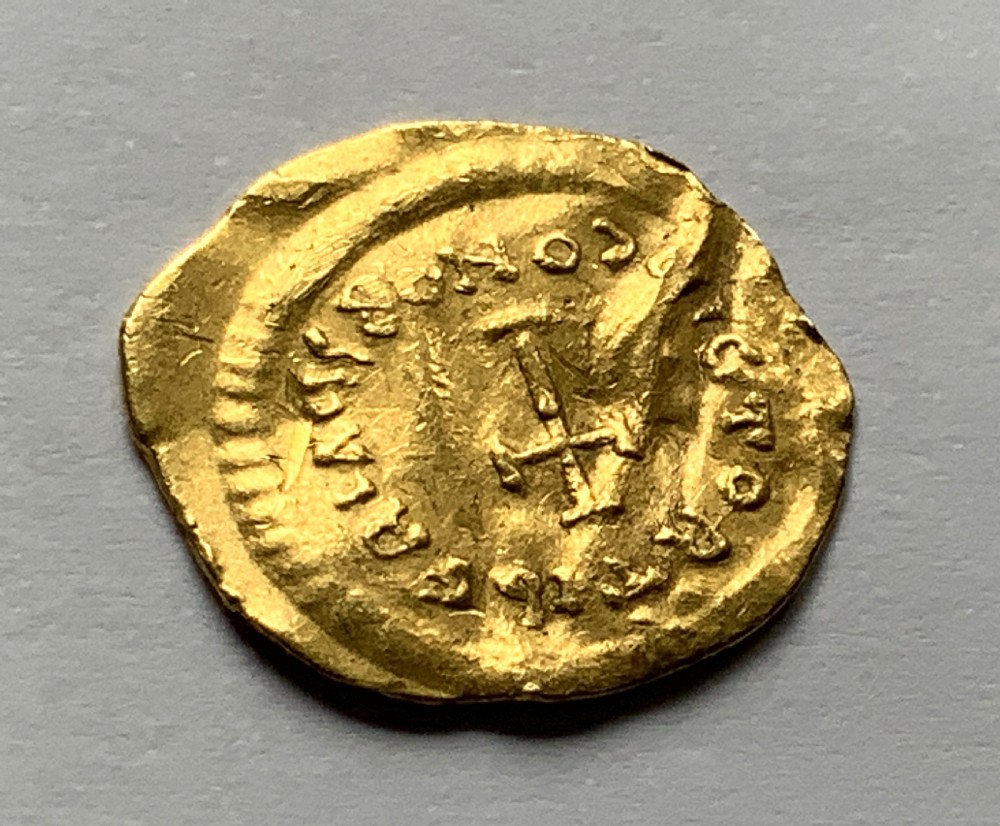 Gold Byzantine Tremissis Coin Emperor Tiberius II Constantine (578-582 AD) View V
