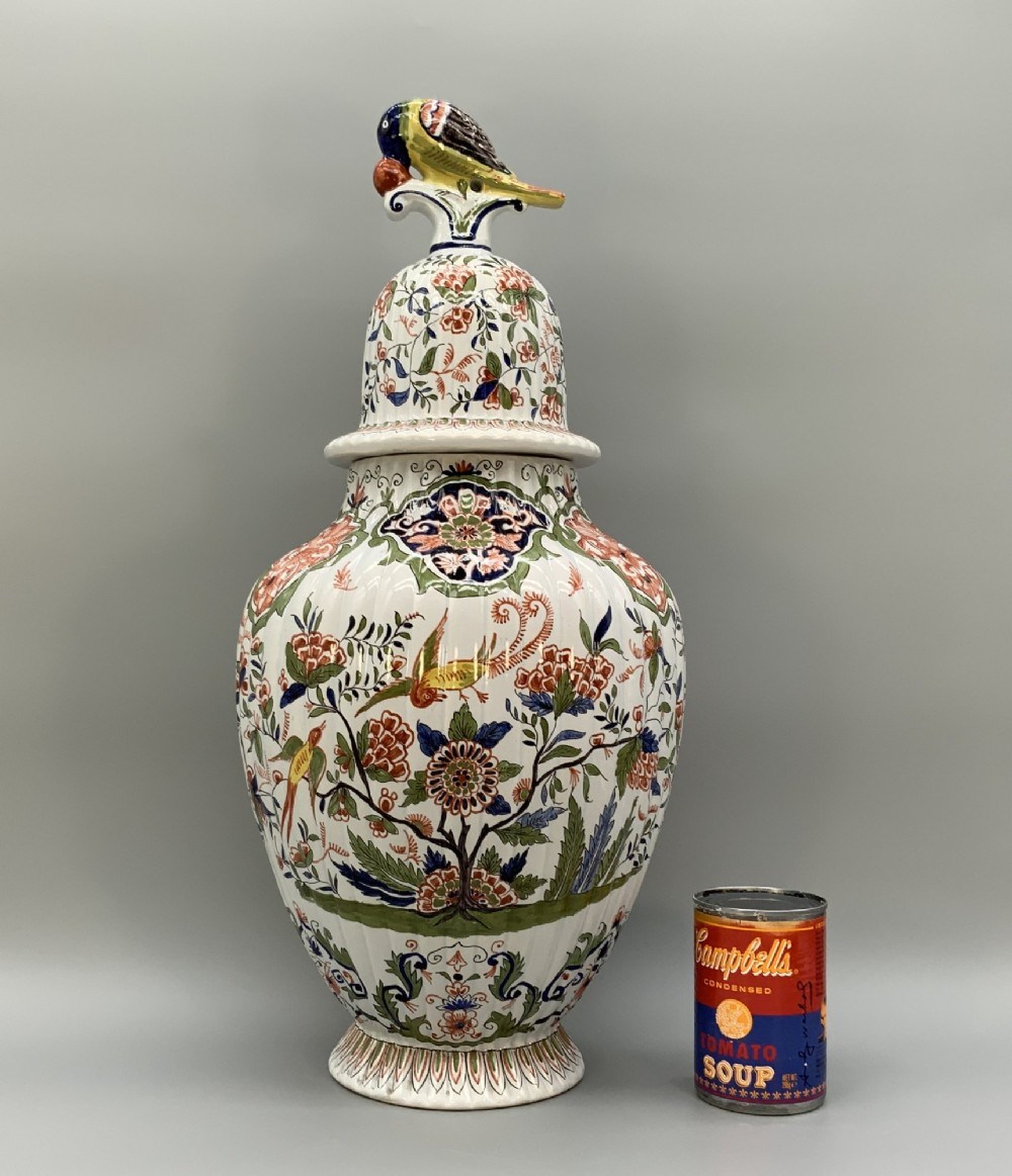 Huge c. 1900 Dutch Delft Polychrome Parrot Vase Chinoiserie Ribbed Vases View III