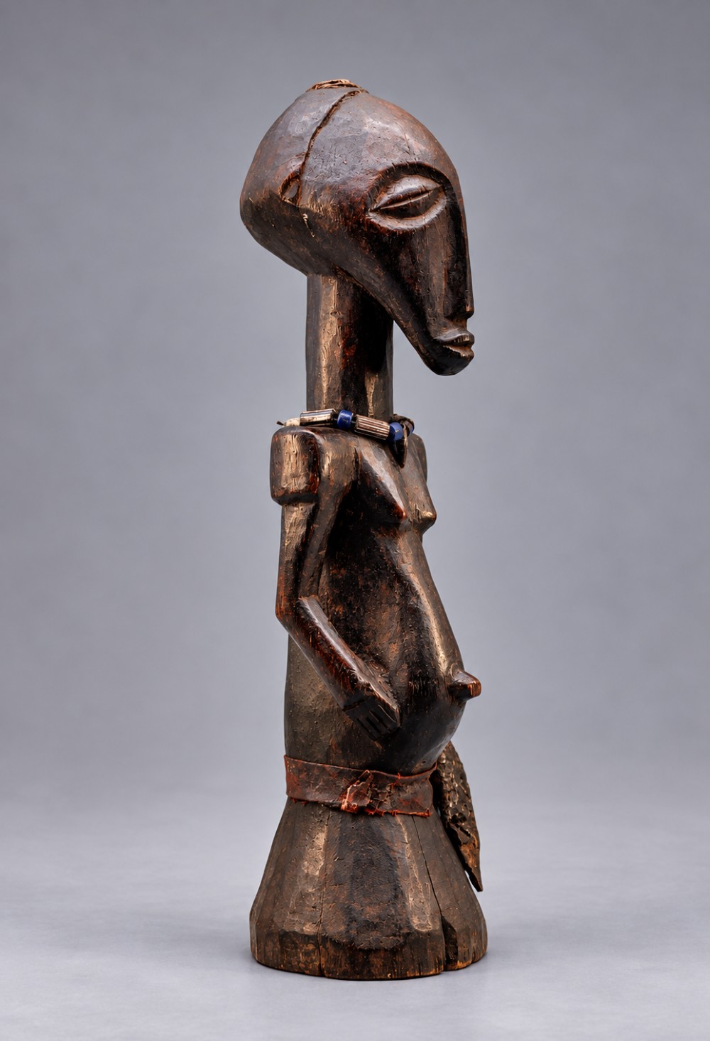 Antique African Songye Nkishi Power Figure – Tribal Carved Wood Sculpture View III