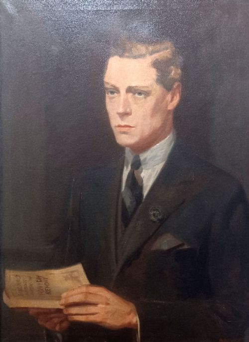 PORTRAIT OF EDWARD PRINCE OF WALES 18941972 WEARING A POPPY IN HIS LAPEL AND HOLDING A COPY OF A POPPY DAY REPORT BOOK - ADDITIONAL PHOTO 7