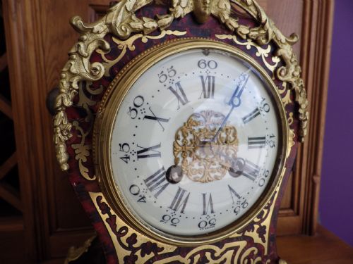 FRENCH BULLE CLOCK IN STUNNING CONDITION CIRCA 1860S - ADDITIONAL PHOTO 2