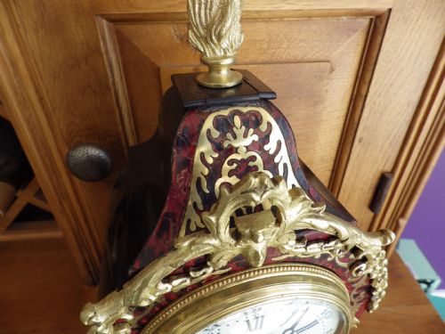 FRENCH BULLE CLOCK IN STUNNING CONDITION CIRCA 1860S - ADDITIONAL PHOTO 3