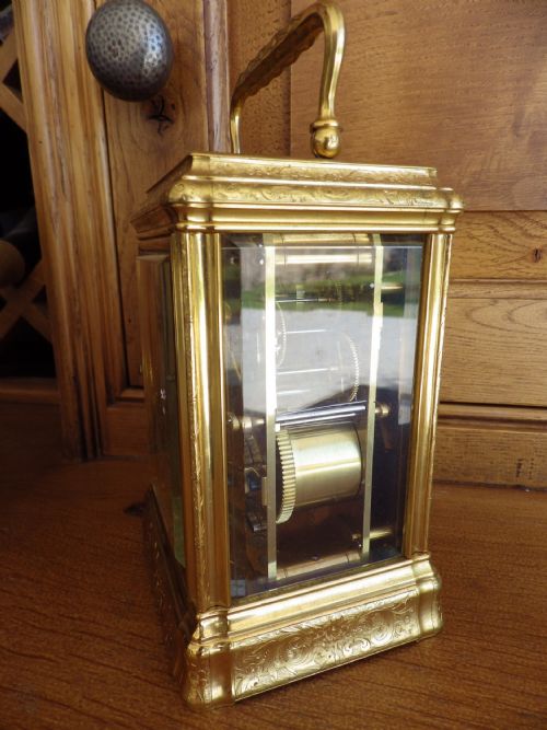 FRENCH REPEATING CARRIAGE CLOCK ENGRAVED CASE ON A BELL 1860 - ADDITIONAL PHOTO 4