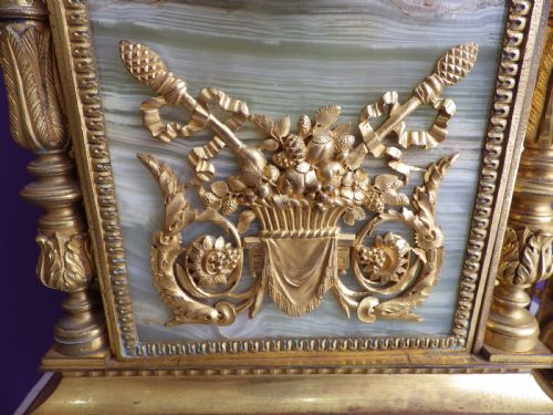 LARGE FRENCH GILDED WITH GREEN PANELS CRYSTAL REGULATOR MANTLE CLOCK 1890 - ADDITIONAL PHOTO 3