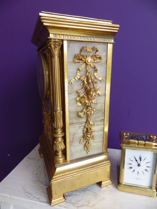 LARGE FRENCH GILDED WITH GREEN PANELS CRYSTAL REGULATOR MANTLE CLOCK 1890 - ADDITIONAL PHOTO 4