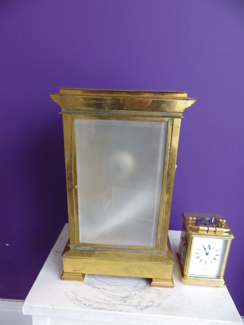 LARGE FRENCH GILDED WITH GREEN PANELS CRYSTAL REGULATOR MANTLE CLOCK 1890 - ADDITIONAL PHOTO 5