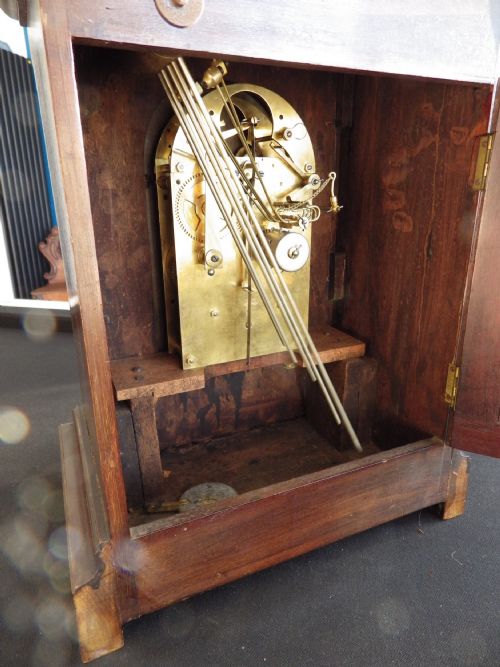 WMC BRACKET CLOCK 1930S - ADDITIONAL PHOTO 4