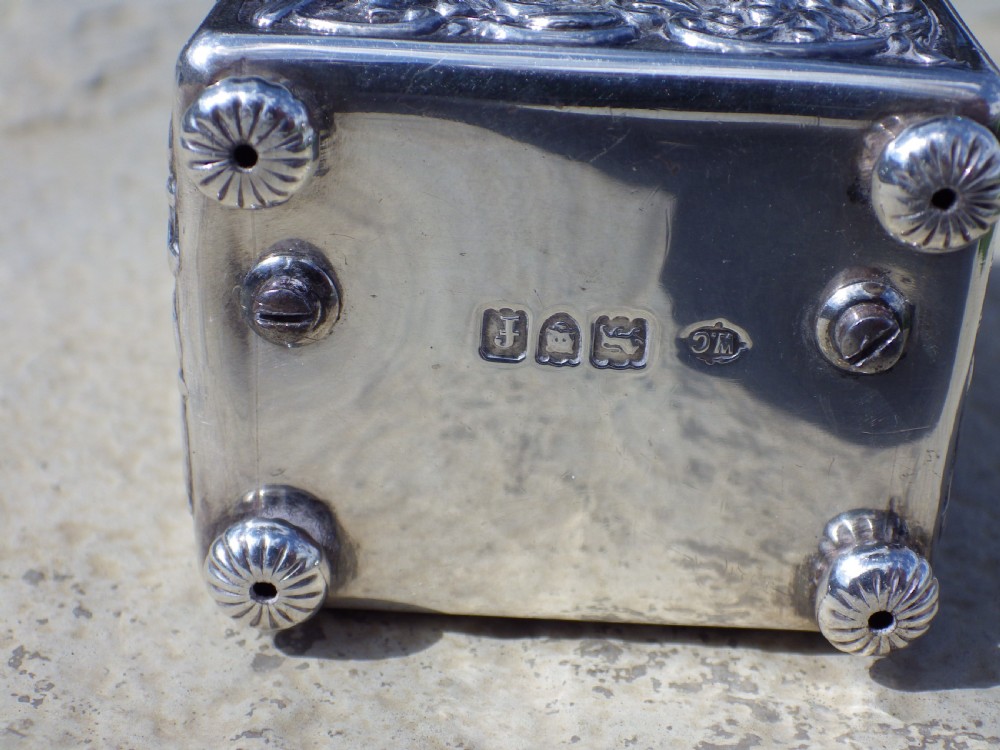  Solid silver Rocco Miniature Carriage Clock By William Comyns 1901 London Fully Restored Movement View VI