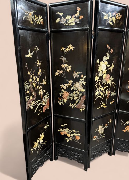 ORIENTAL INSPIRED DECORATIVE SIX PANEL LACQUERED SCREEN WITH INLAY - ADDITIONAL PHOTO 2