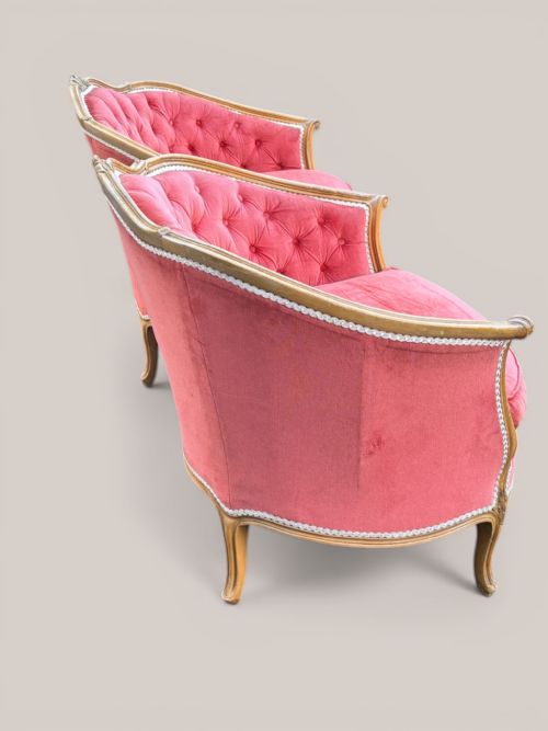 PAIR OF FRENCH FAUTEUILS IN CORAL VELVET - ADDITIONAL PHOTO 1