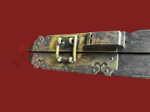 KOREAN PAINTED CHEST IN ORIGINAL CONDITION - ADDITIONAL PHOTO 8