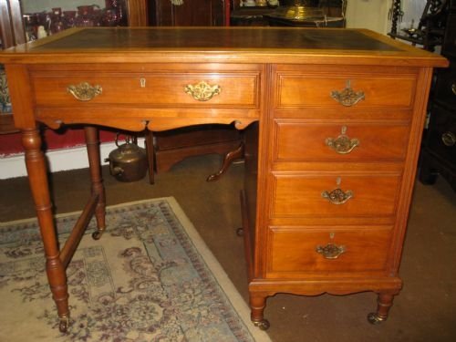 Mahogany Shoolbred Desk