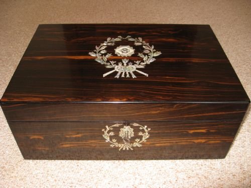 Coromandel Wood Box Desk