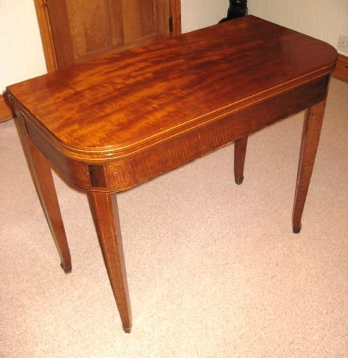 Georgian Mahogany Tea Table