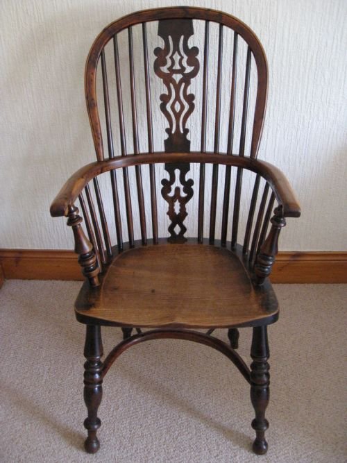 Yew Wood Windsor Chair