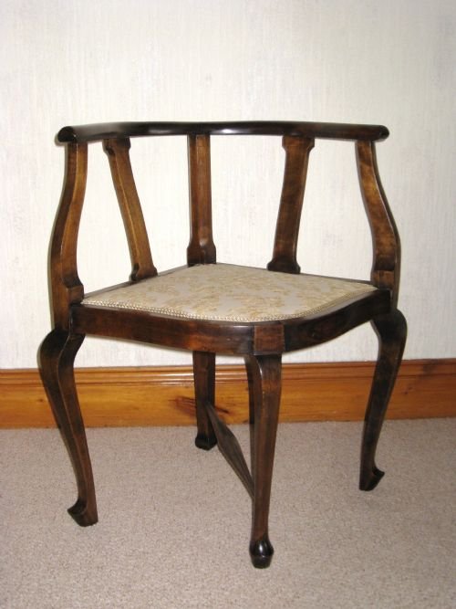 Edwardian Corner Chair