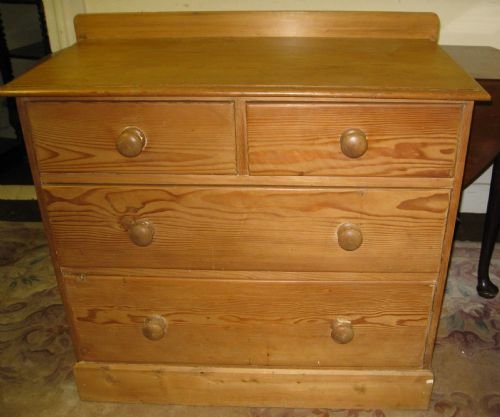 Small Pine Chest of Drawers