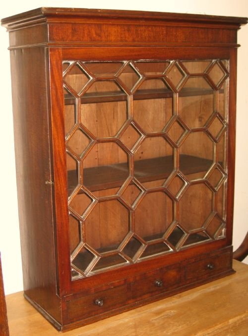 Georgian Mahogany  Hanging Wall Cabinet