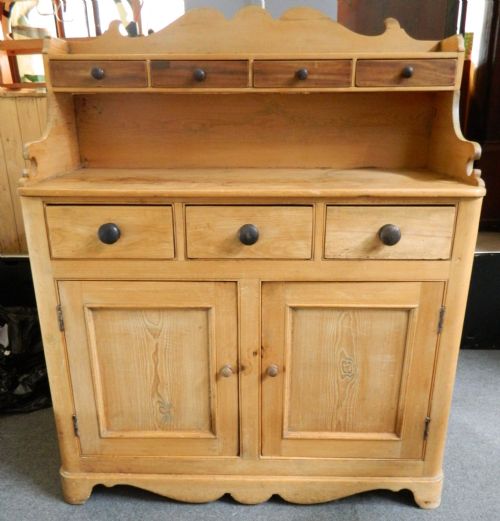 Pine Dresser