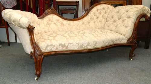 fig 3. salon suite