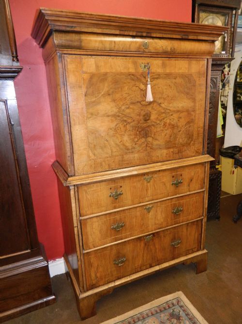 fig 1. early walnut escitoire