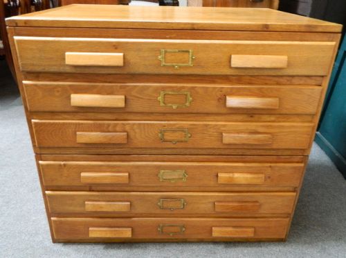 Oak Plan Chest