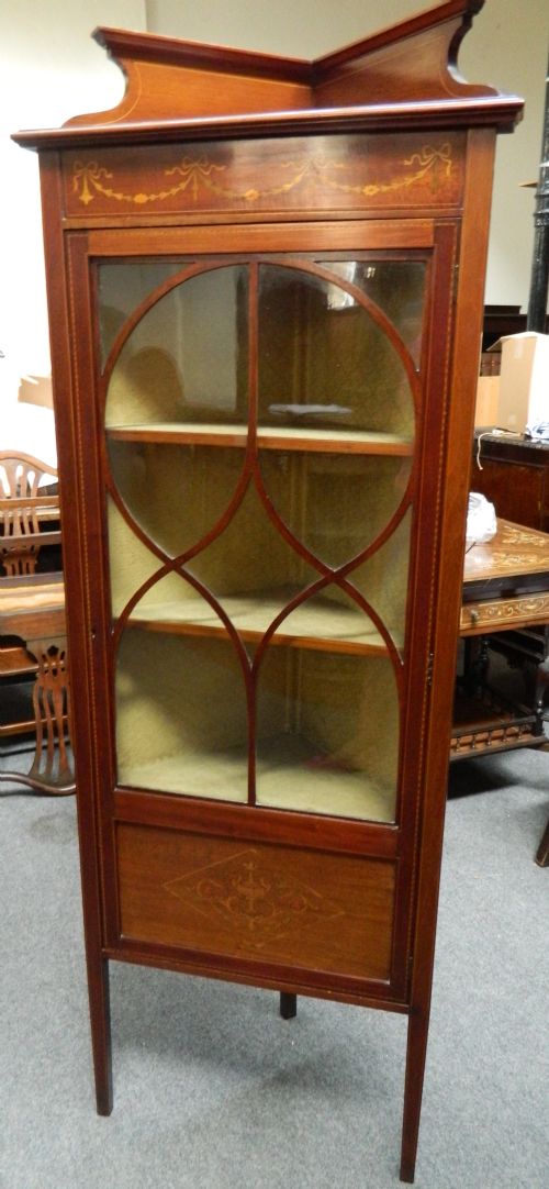 Inlaid Corner Display Cabinet