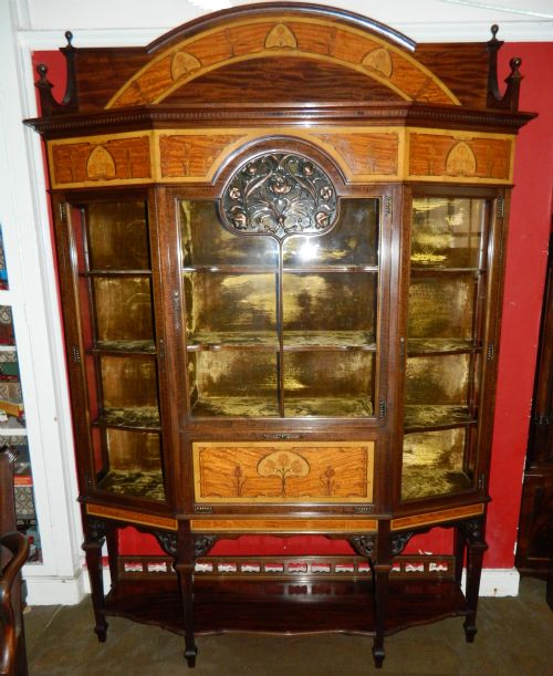 Exceptional Art Nouveau Display Cabinet