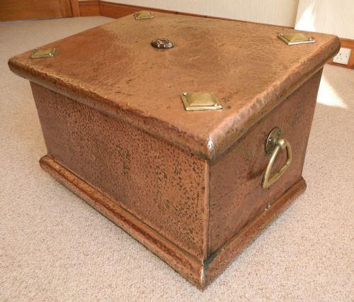 Arts & Crafts Coal Bin