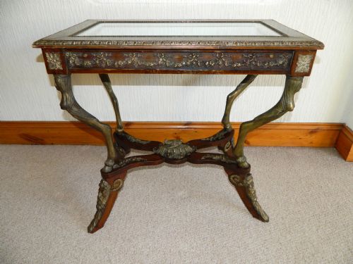 Ornate Rosewood Bijouterie Table