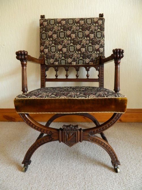 Throne Chair