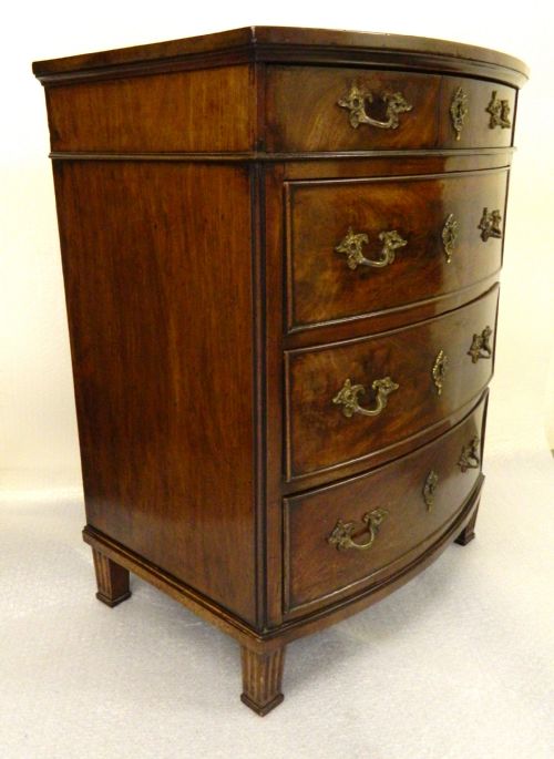 Small Mahogany Bowfront Chest of Drawers