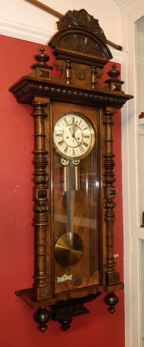 fig 1. gustav becker vienna wall clock