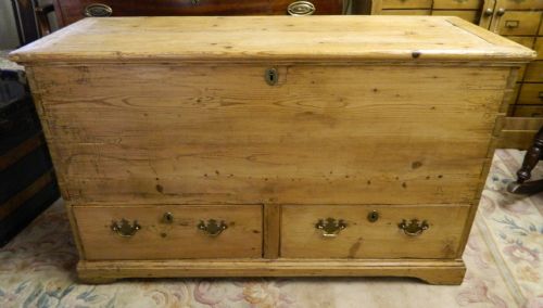 Large Pine Mule Chest
