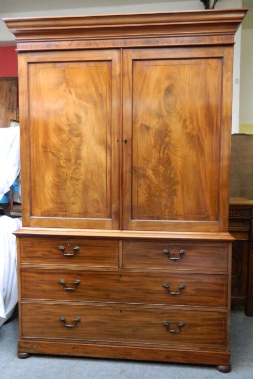 Georgian Mahogany Linen Press
