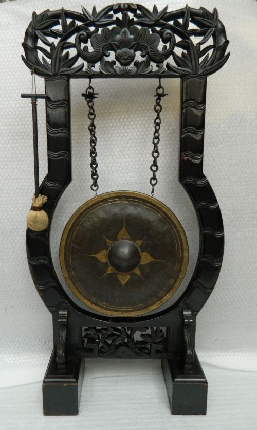 Oriental Carved Dinner Gong