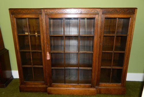 Oak Breakfront Bookcase