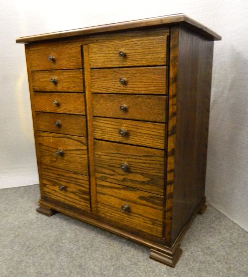 Oak Specimen Chest
