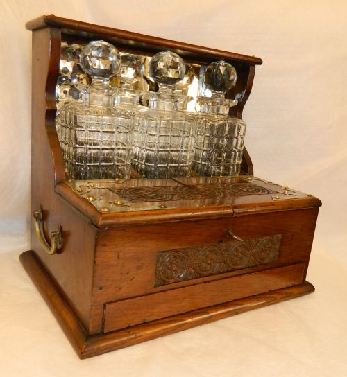 fig 1. oak games tantalus
