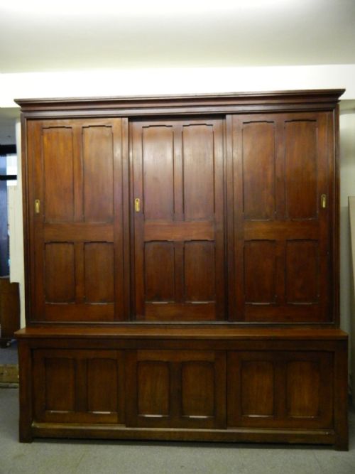 Large Country Housekeepers Cupboard