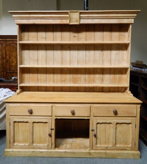 Large Georgian Pine Dresser