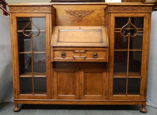 Arts & Crafts Oak Bookcase / Bureau