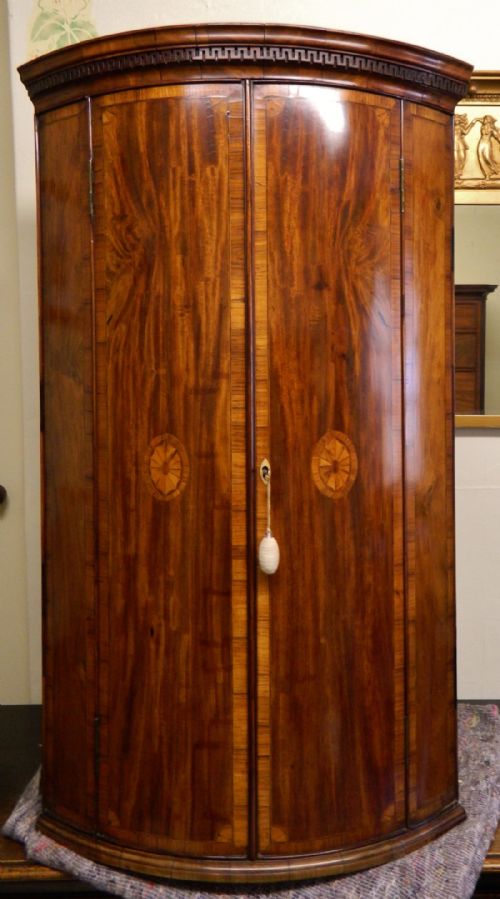 Georgian Mahogany Corner Cupboard
