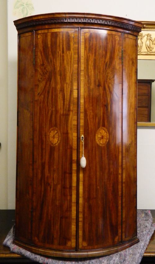 fig 1. Georgian mahogany corner cupboard