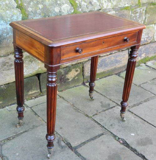 Fine Quality Mahogany Writing Table
