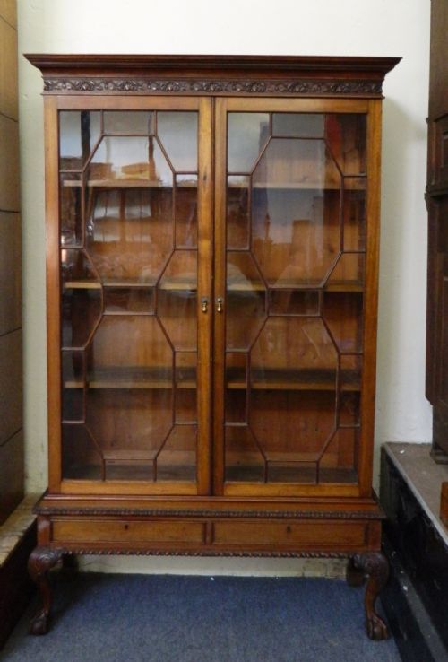 Bookcase on Stand