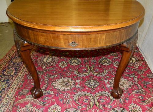 fig 1. mahogany dining table & six chairs