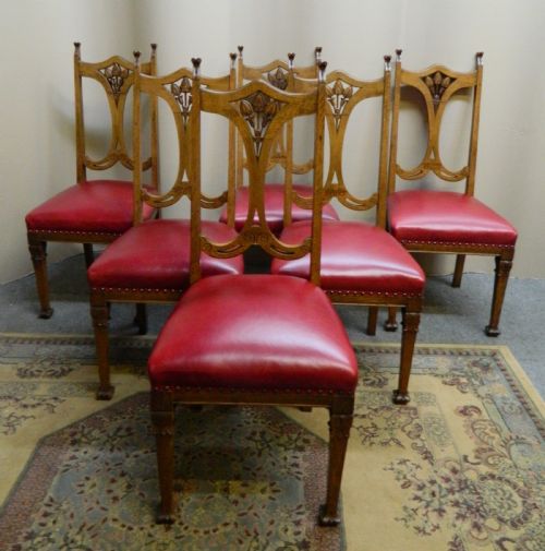 Set of 6 Oak Arts & Crafts Chairs