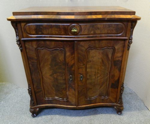 Mahogany Side Cabinet